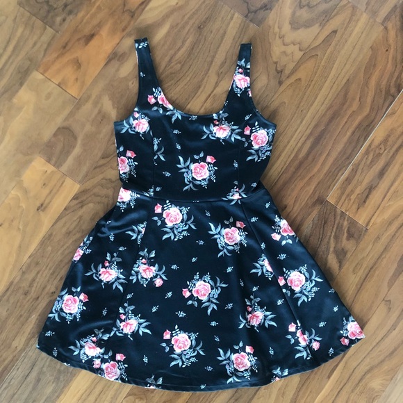 H&M sleeveless jersey dress floral - 10 - Picture 3 of 4
